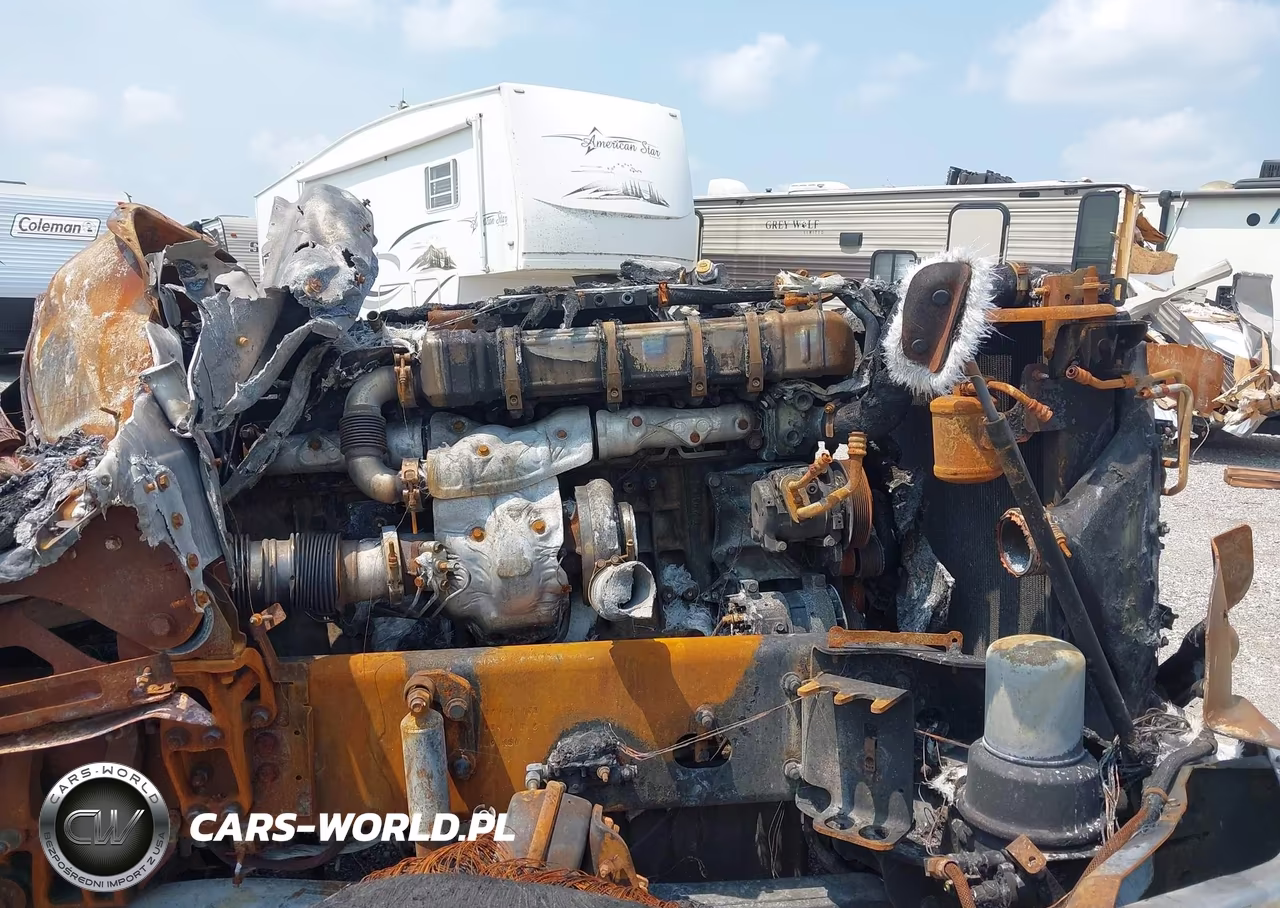 2020 Freightliner New Cascadia 126 VIN:1FUJHHDR5LLLL7005 - 10