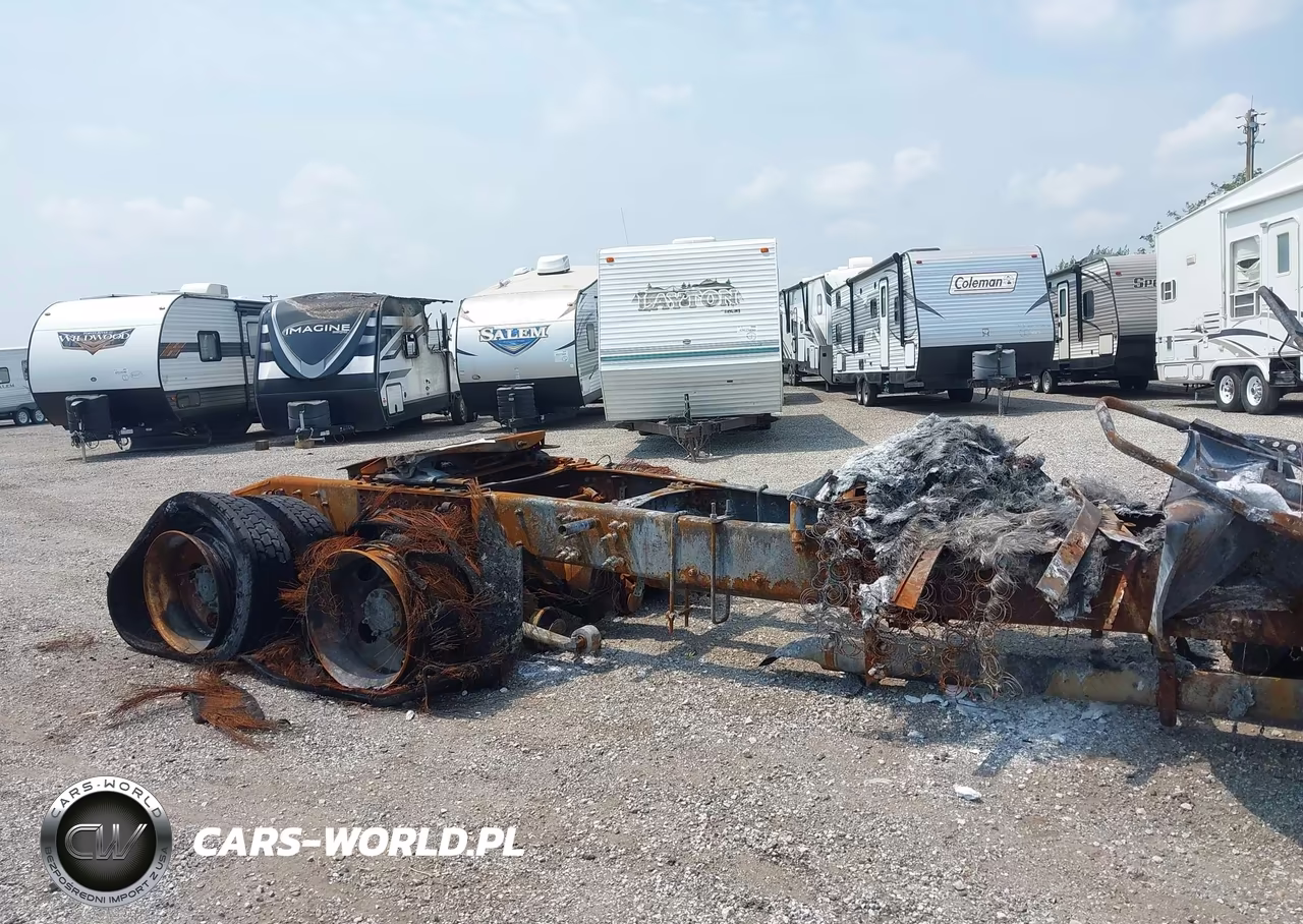 2020 Freightliner New Cascadia 126 VIN:1FUJHHDR5LLLL7005 - 13