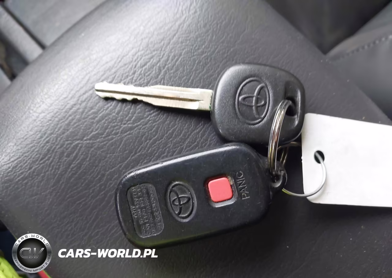 2003 Toyota Camry Solara Sle V6 VIN:2T1FF28PX3C610942 - 11