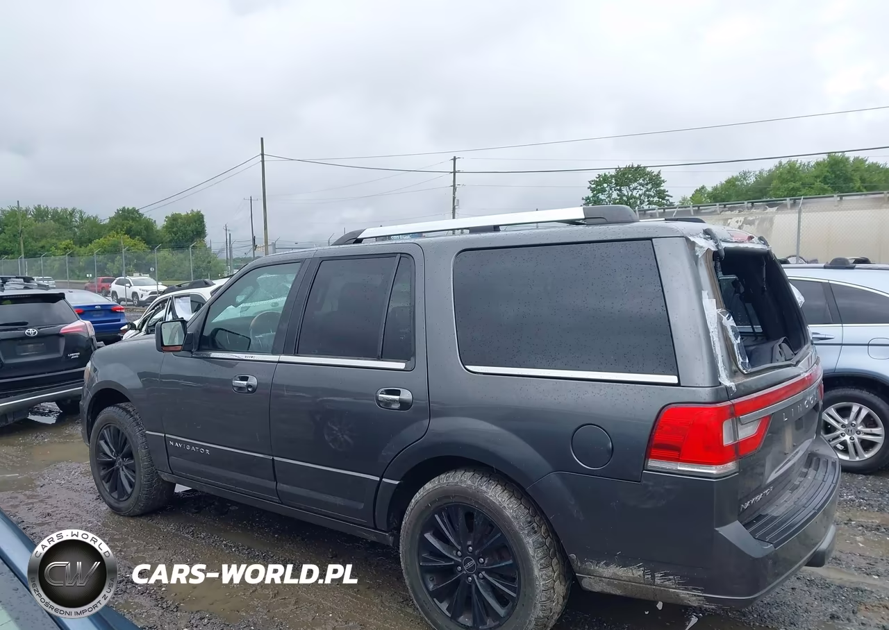 2015 Lincoln Navigator VIN:5LMJJ2JT8FEJ11115 - 14