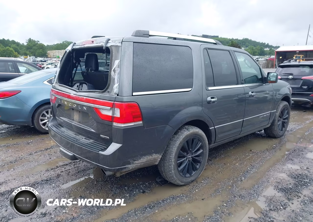 2015 Lincoln Navigator VIN:5LMJJ2JT8FEJ11115 - 4