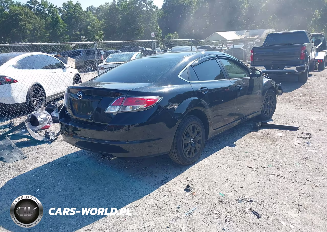 2009 Mazda Mazda6 I Sport VIN:1YVHP81A095M18413 - 4