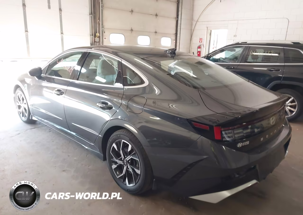 2024 Hyundai Sonata Sel VIN:KMHL64JA5RA425100 - 3
