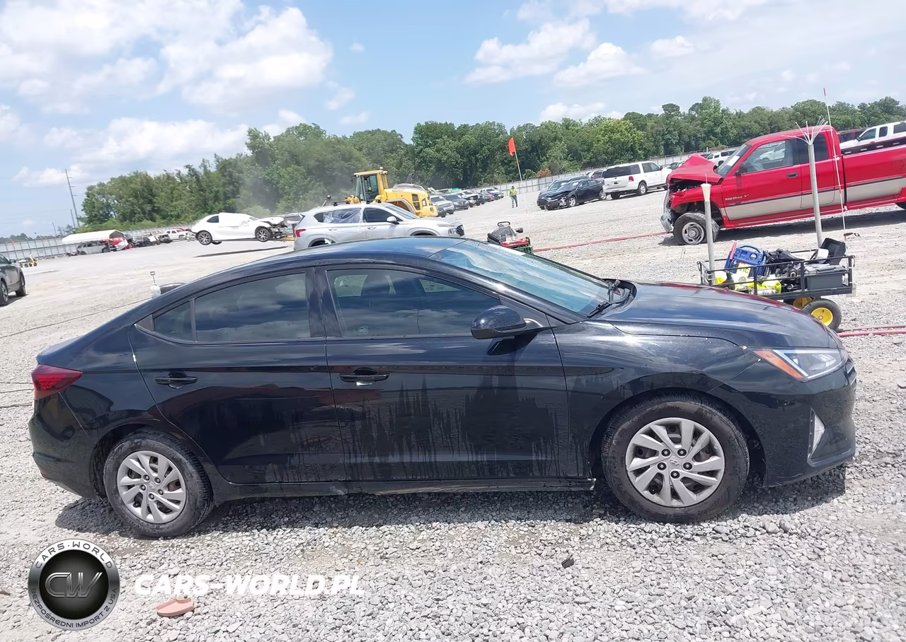 2019 Hyundai Elantra Se VIN:5NPD74LF4KH494017 - 13