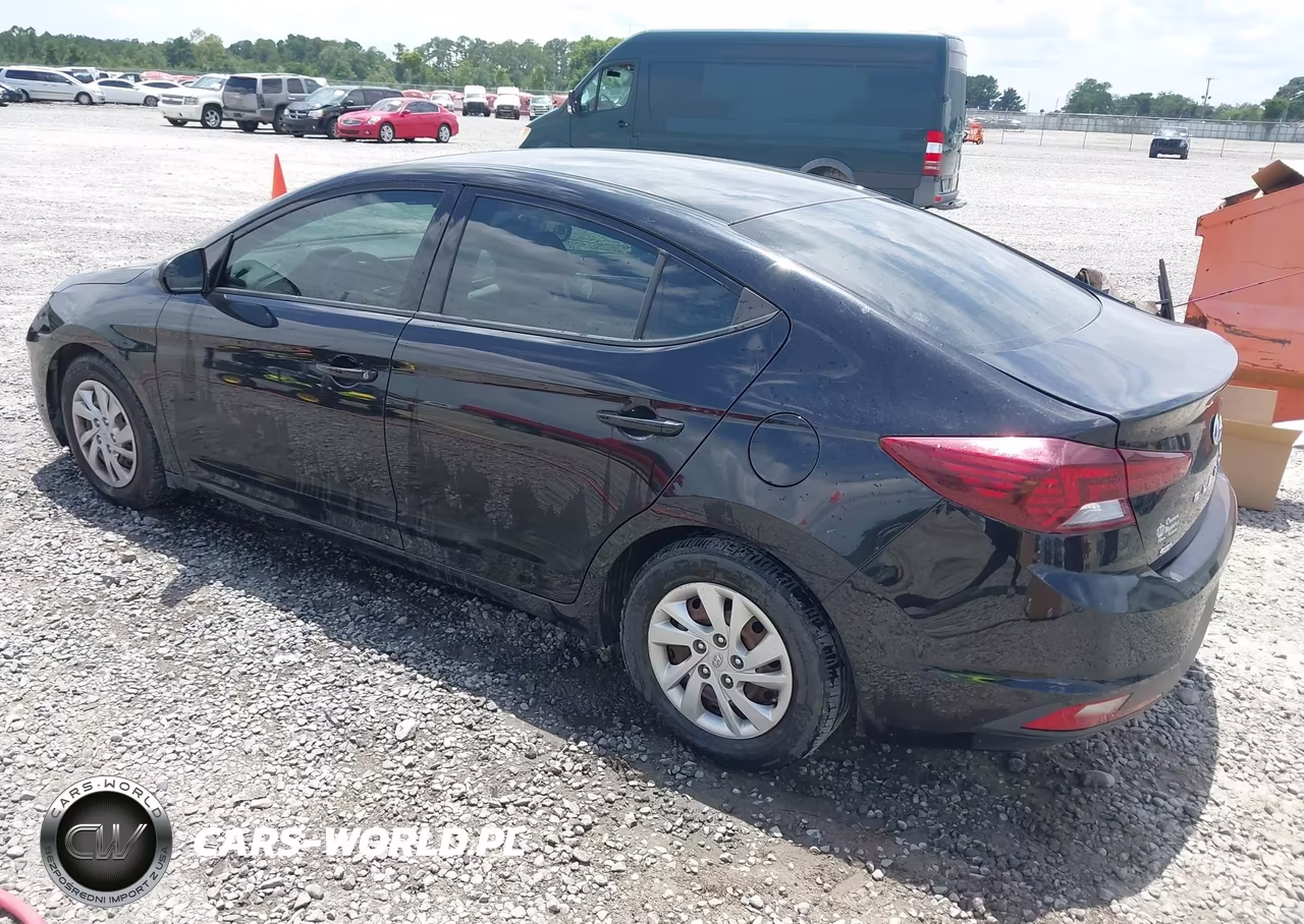 2019 Hyundai Elantra Se VIN:5NPD74LF4KH494017 - 3