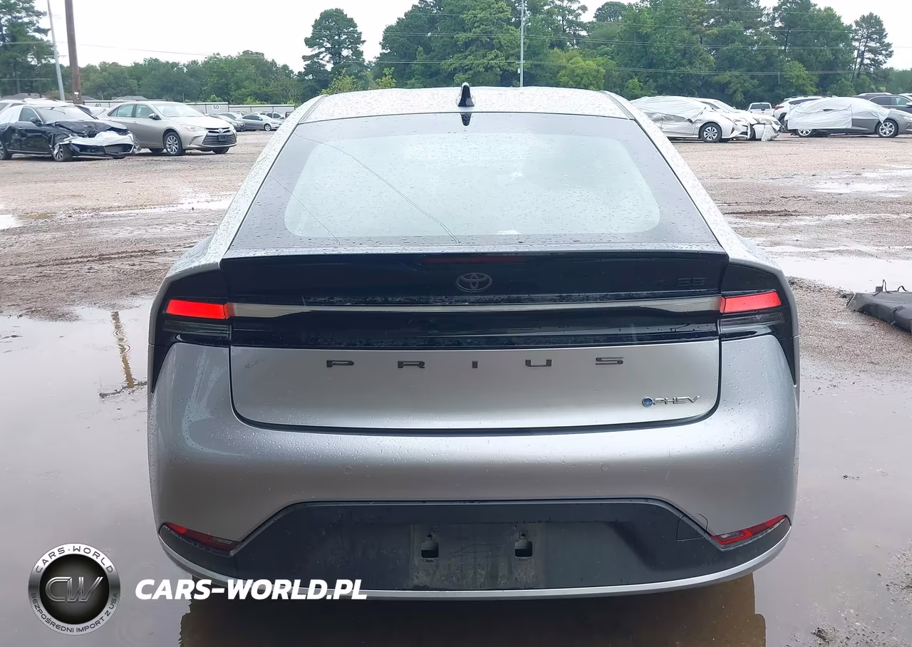 2026 Toyota Prius Plug-In Hybrid Se VIN:JTDACACU9T3064539 - 16
