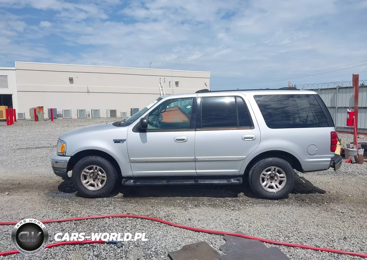 2000 Ford Expedition Xlt VIN:1FMRU1566YLA21441 - 14
