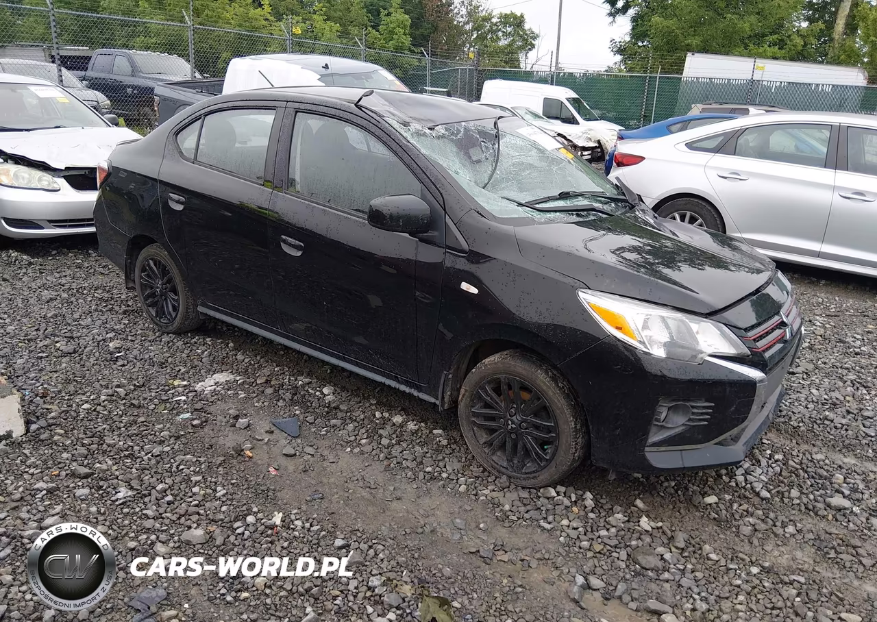 2022 Mitsubishi Mirage G4 Black Edition – zdjęcie 1 z 16