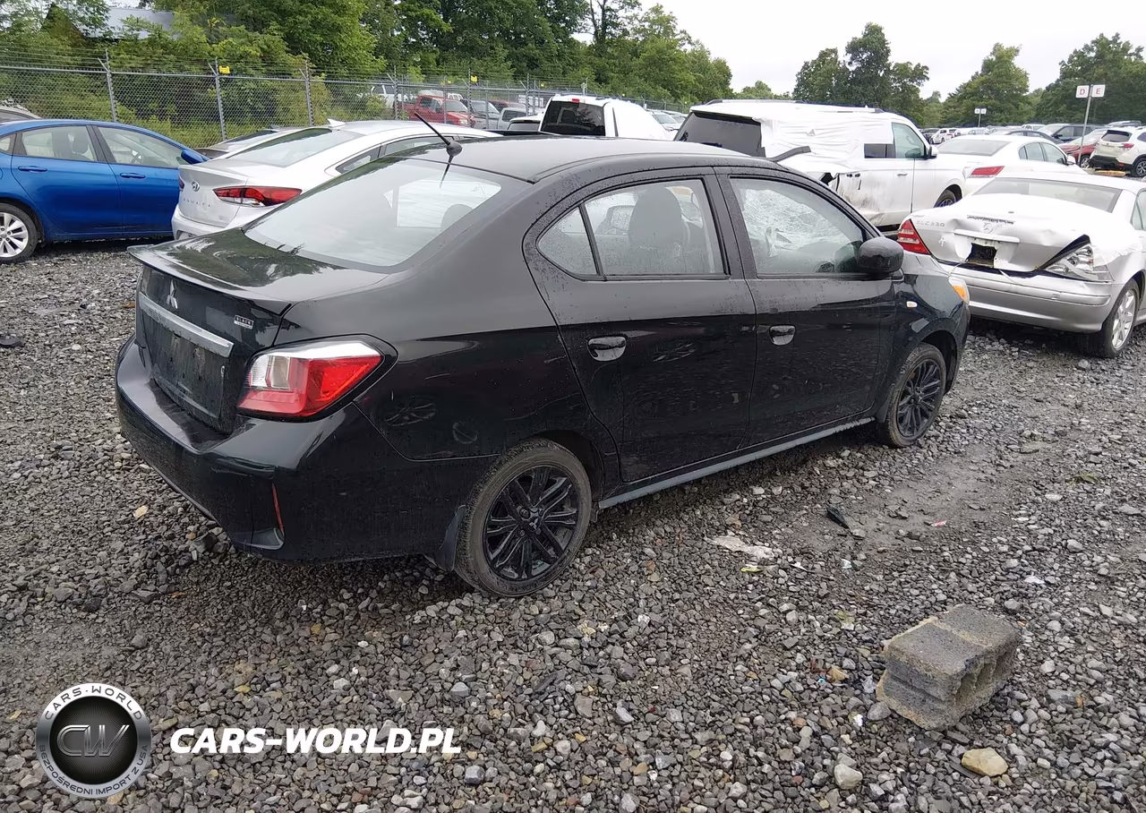 2022 Mitsubishi Mirage G4 Black Edition VIN:ML32FUFJ6NHF04954 - 4