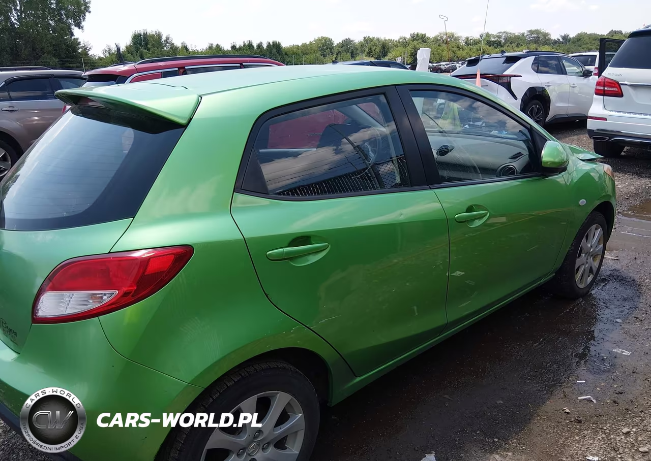 2011 Mazda Mazda2 Touring VIN:JM1DE1HYXB0102461 - 13