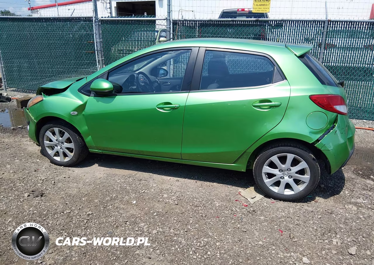 2011 Mazda Mazda2 Touring VIN:JM1DE1HYXB0102461 - 14