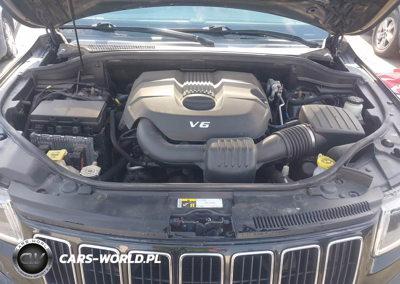 2015 Jeep Grand Cherokee Limited VIN:1C4RJFBG8FC828628 - 10