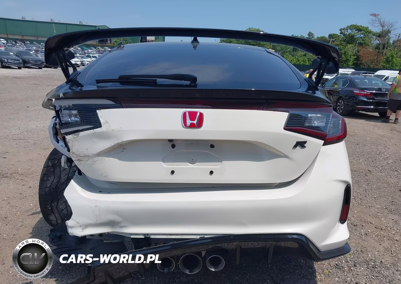 2025 Honda Civic Type R VIN:JHMFL5G4XSX000541 - 17