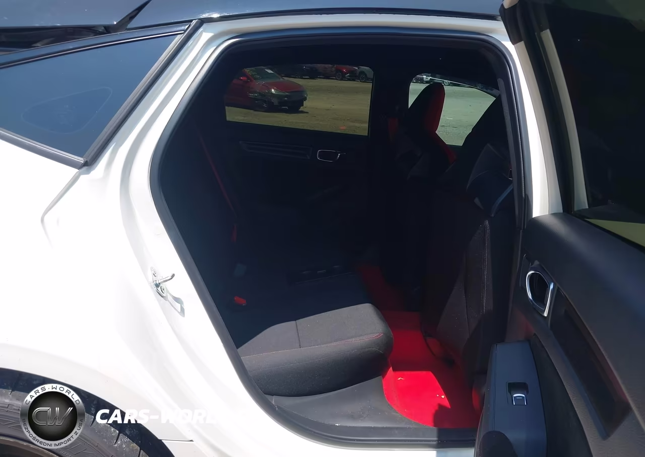 2025 Honda Civic Type R VIN:JHMFL5G4XSX000541 - 8
