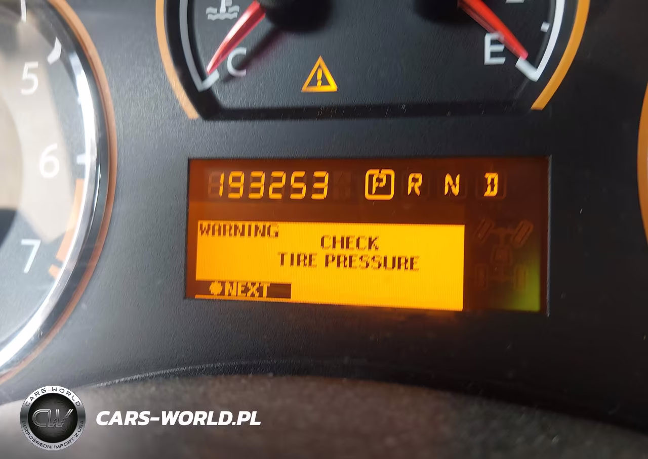 2015 Nissan Armada Platinum VIN:5N1BA0ND8FN621656 - 15