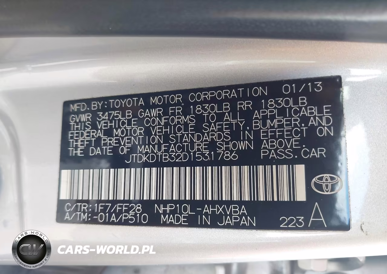 2013 Toyota Prius C Two VIN:JTDKDTB32D1531786 - 9