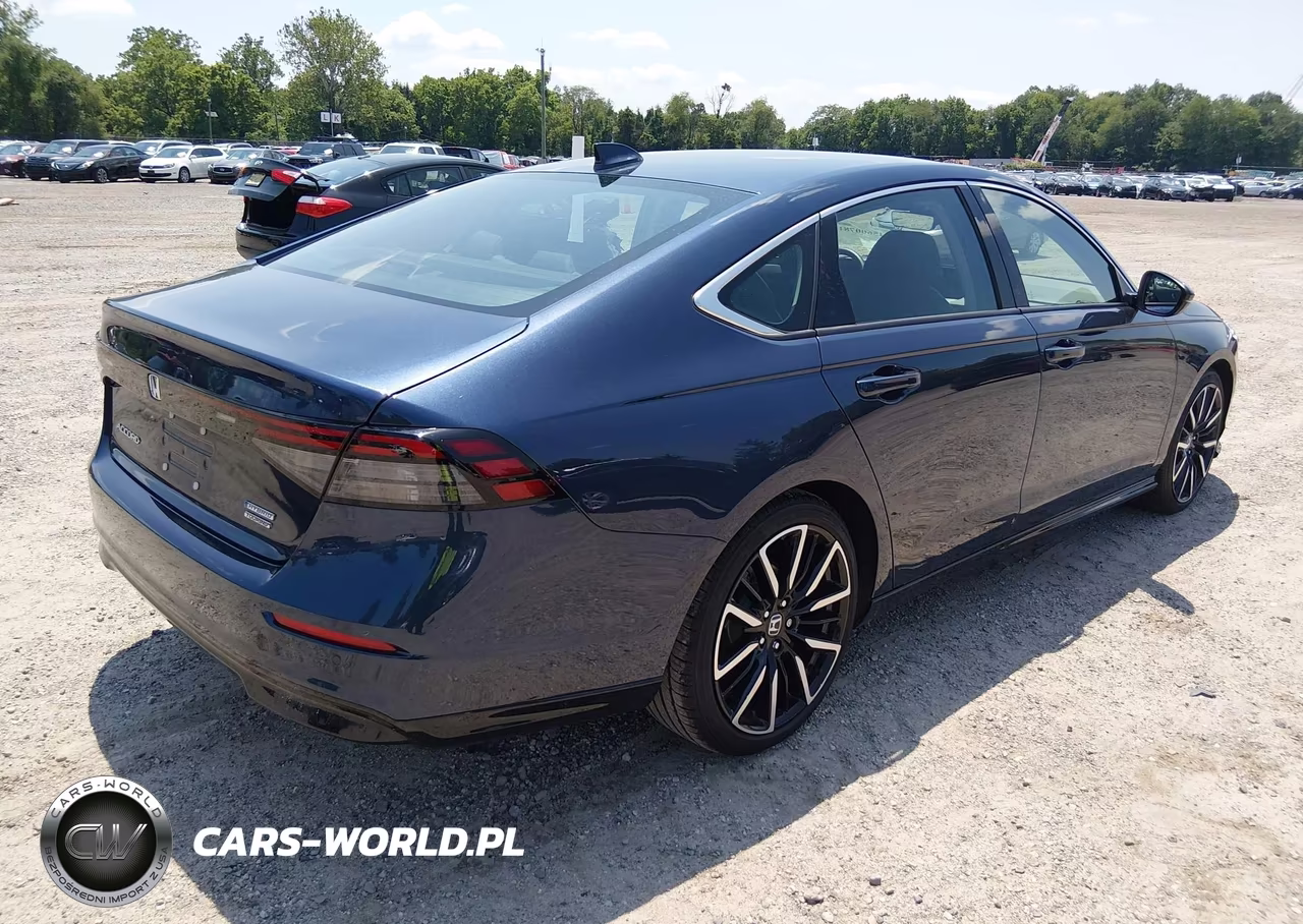 2025 Honda Accord Hybrid Touring VIN:1HGCY2F80SA085306 - 4