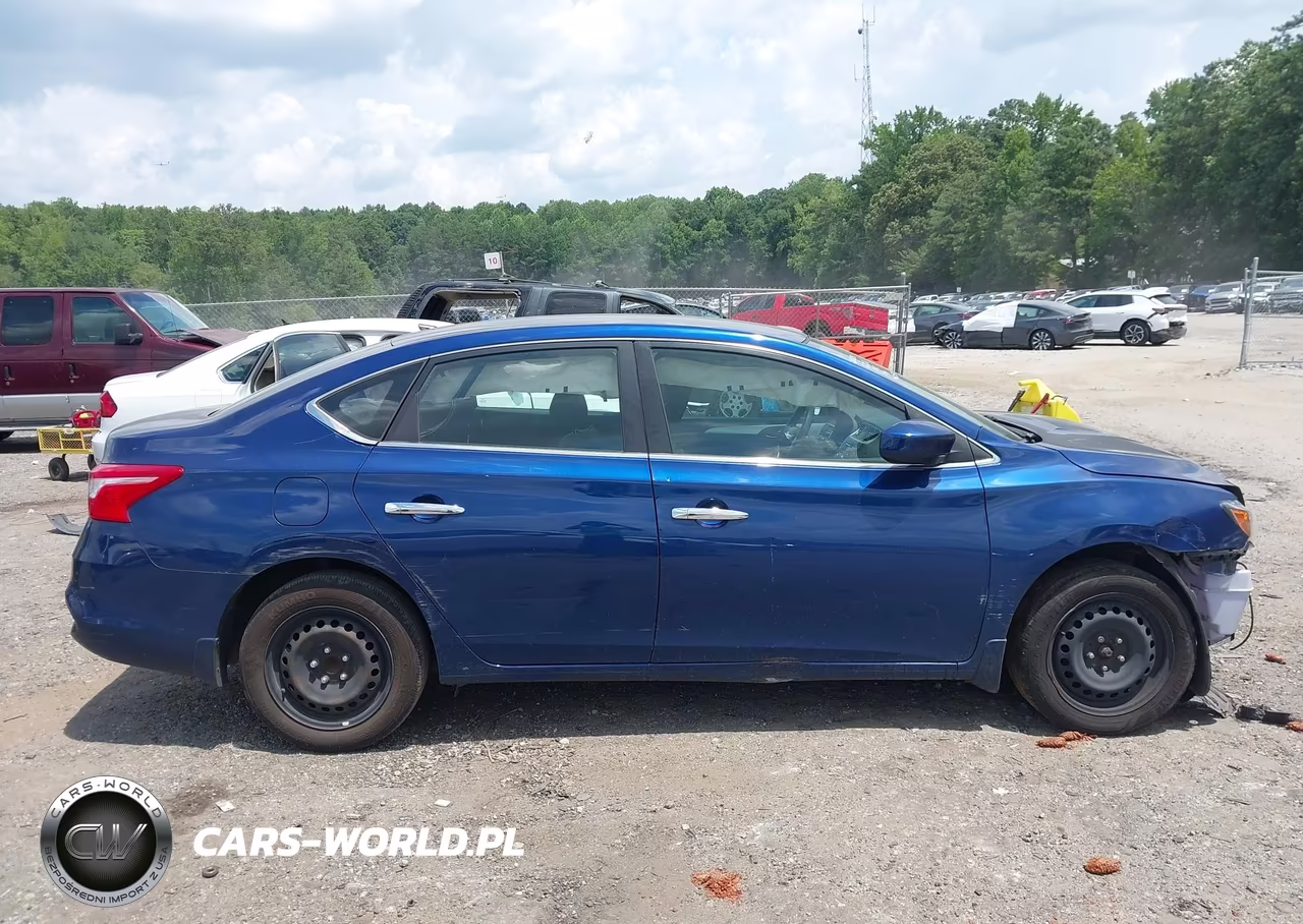 2017 Nissan Sentra S VIN:3N1AB7AP5HY303301 - 13