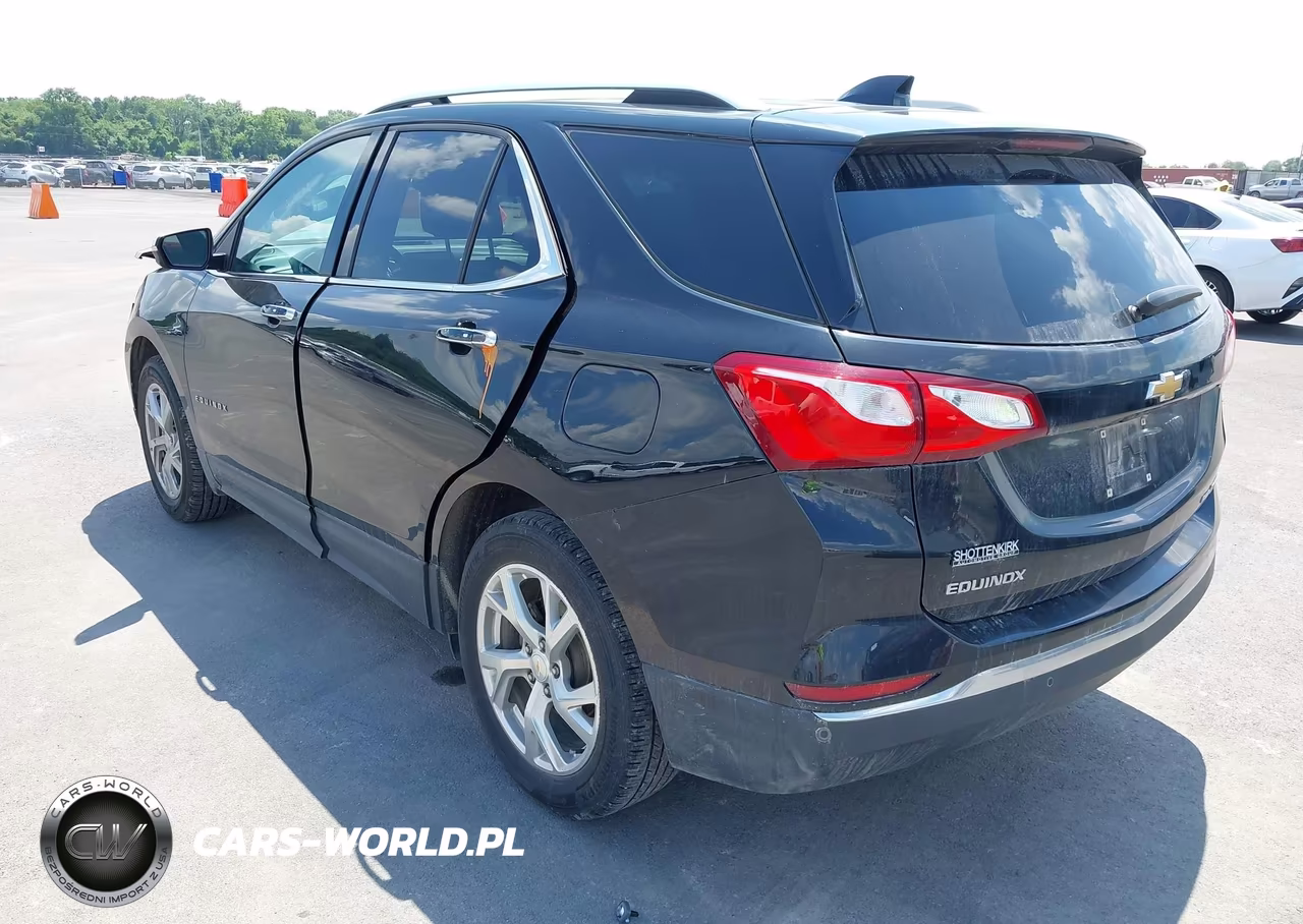 2018 Chevrolet Equinox Premier VIN:2GNAXVEV6J6184796 - 3
