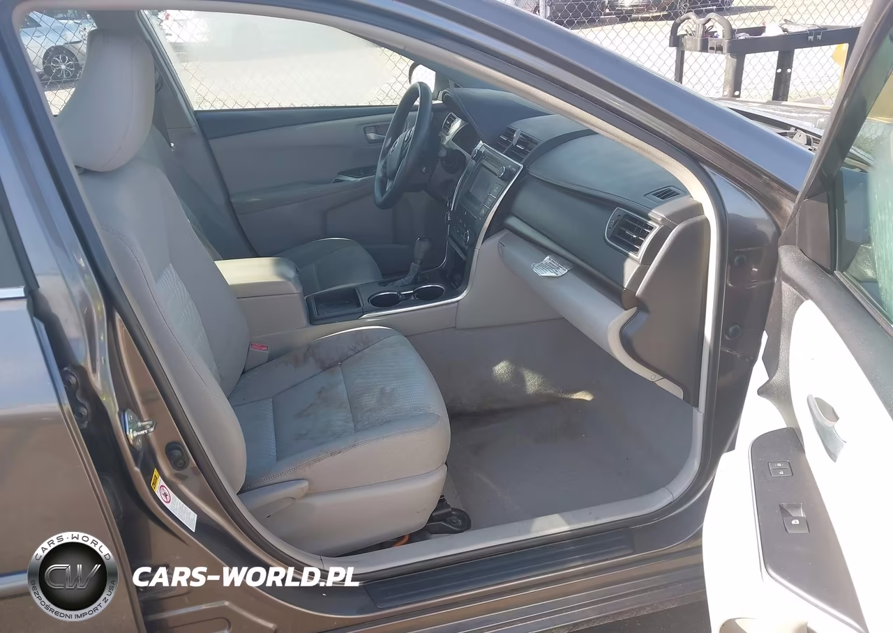 2015 Toyota Camry Le VIN:4T4BF1FK8FR491975 - 5