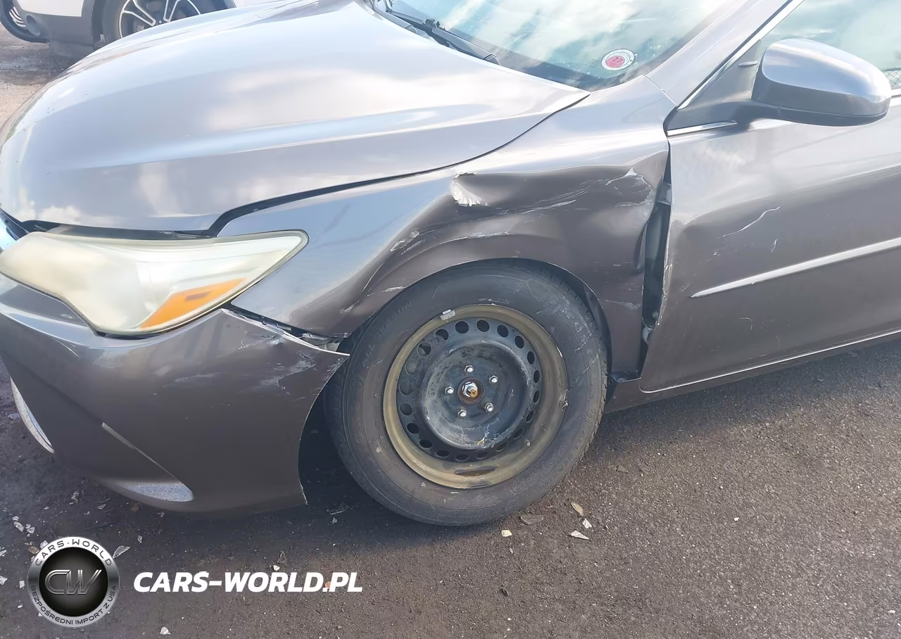 2015 Toyota Camry Le VIN:4T4BF1FK8FR491975 - 6