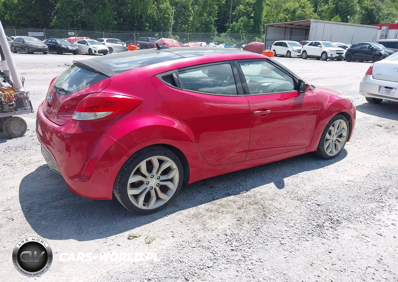 2012 Hyundai Veloster Base W-Gray VIN:KMHTC6AD7CU069673 - 4