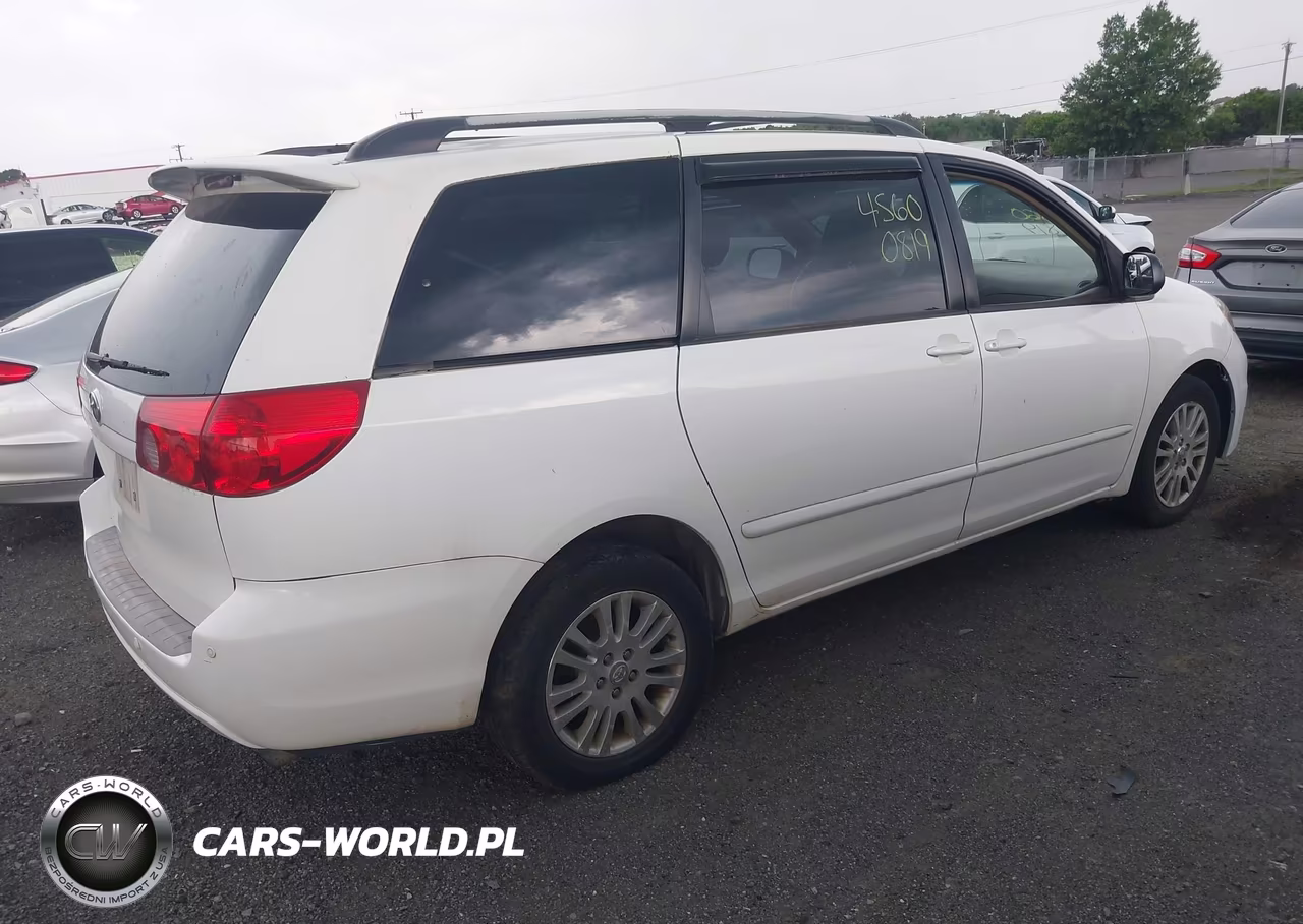 2008 Toyota Sienna Le VIN:5TDZK23C78S114282 - 4