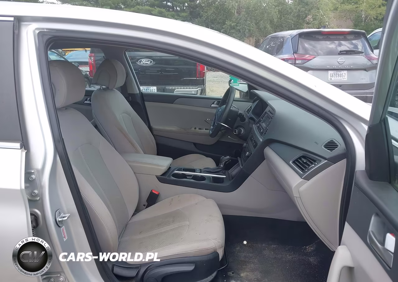 2017 Hyundai Sonata VIN:5NPE24AF3HH519245 - 5