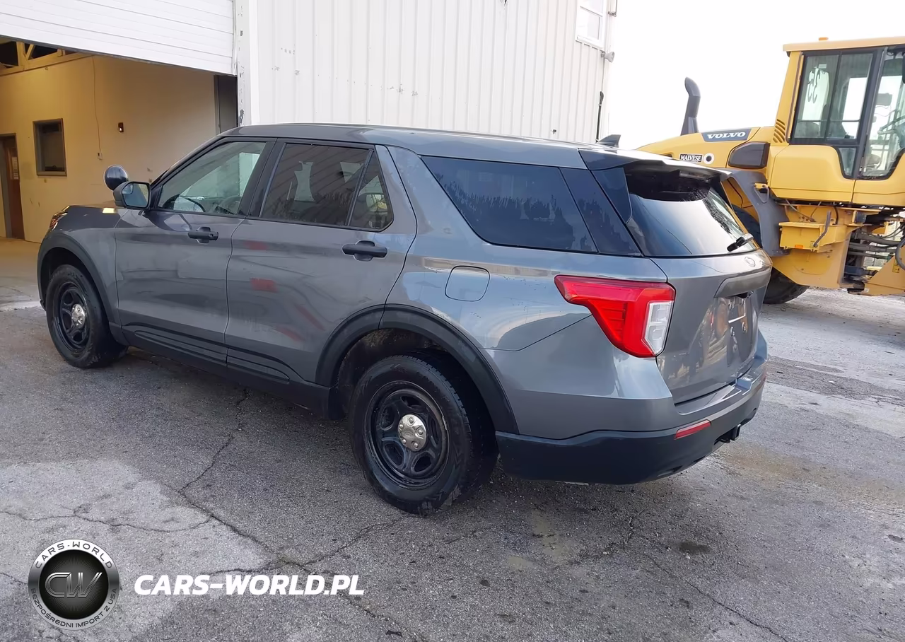 2021 Ford Police Interceptor Utility VIN:1FM5K8AB8MGC17965 - 3