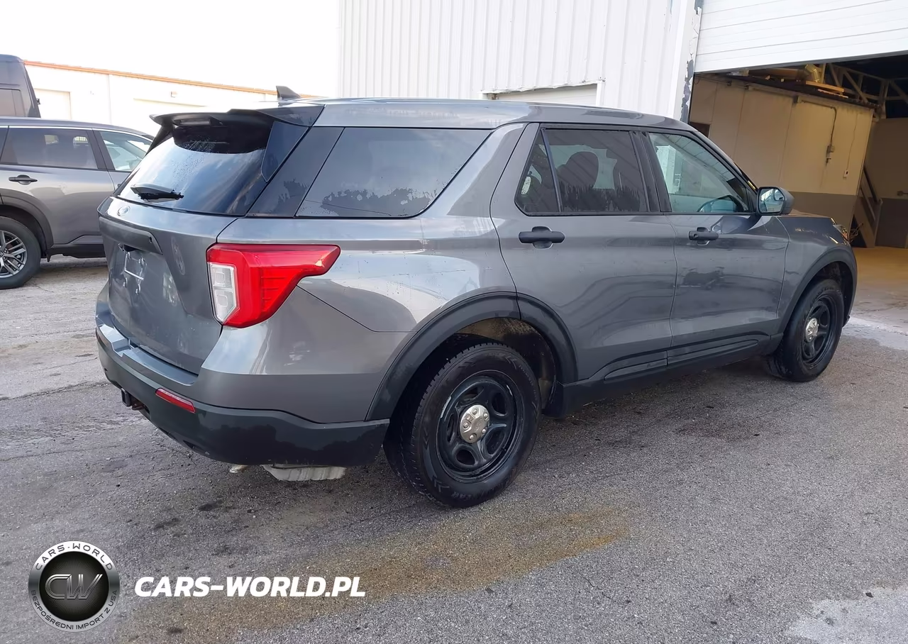 2021 Ford Police Interceptor Utility VIN:1FM5K8AB8MGC17965 - 4