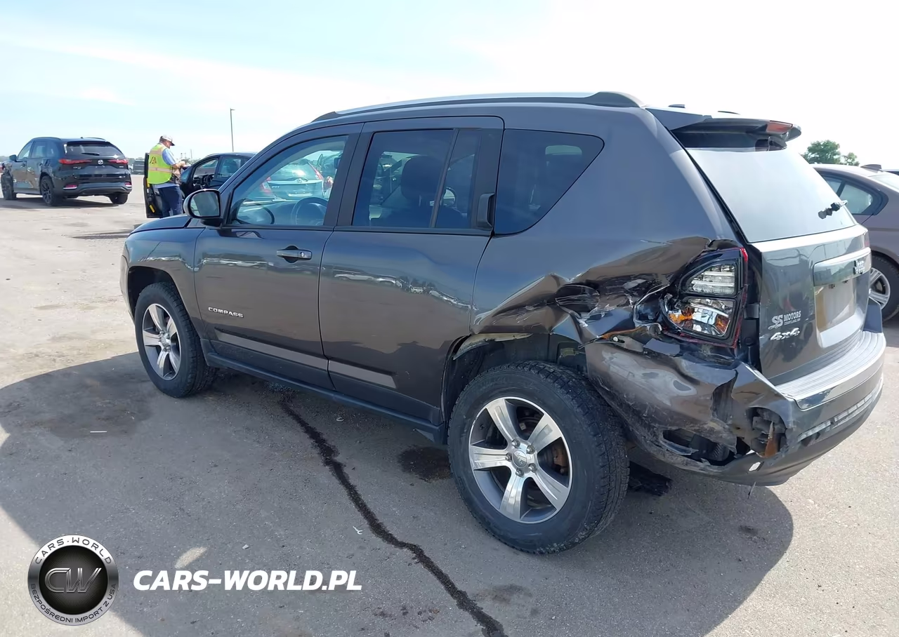 2017 Jeep Compass High Altitude VIN:1C4NJDEB2HD110752 - 3