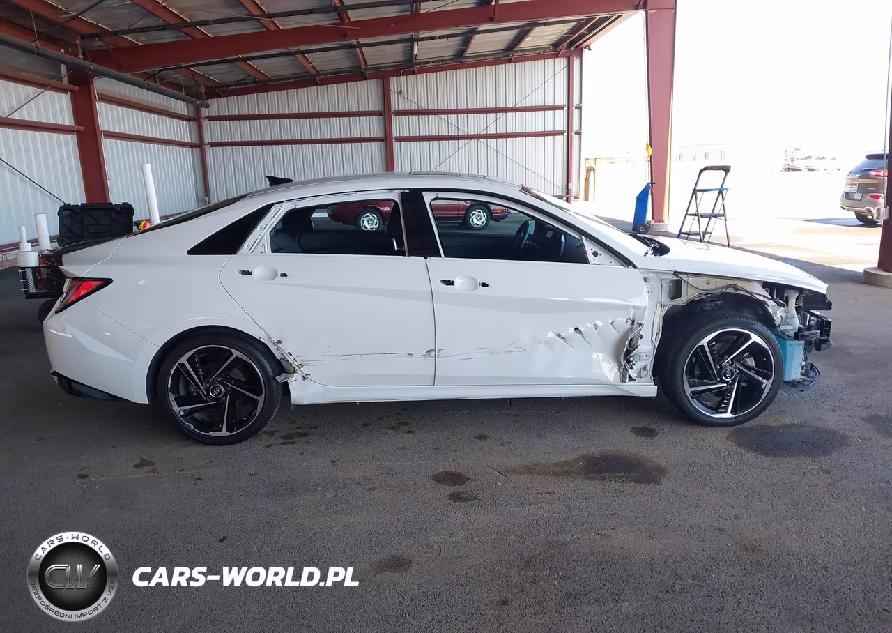 2021 Hyundai Elantra N Line VIN:KMHLR4AF3MU147369 - 14