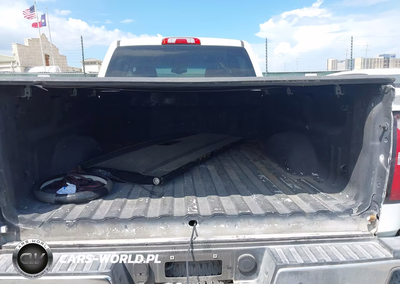2018 GMC Sierra 2500Hd VIN:1GT12REG4JF254740 - 16