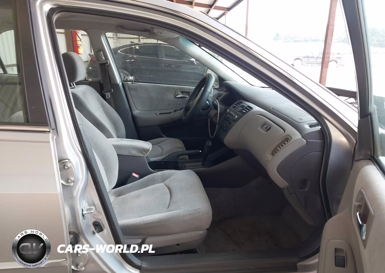 2001 Honda Accord 2.3 Lx VIN:1HGCG56411A142905 - 5
