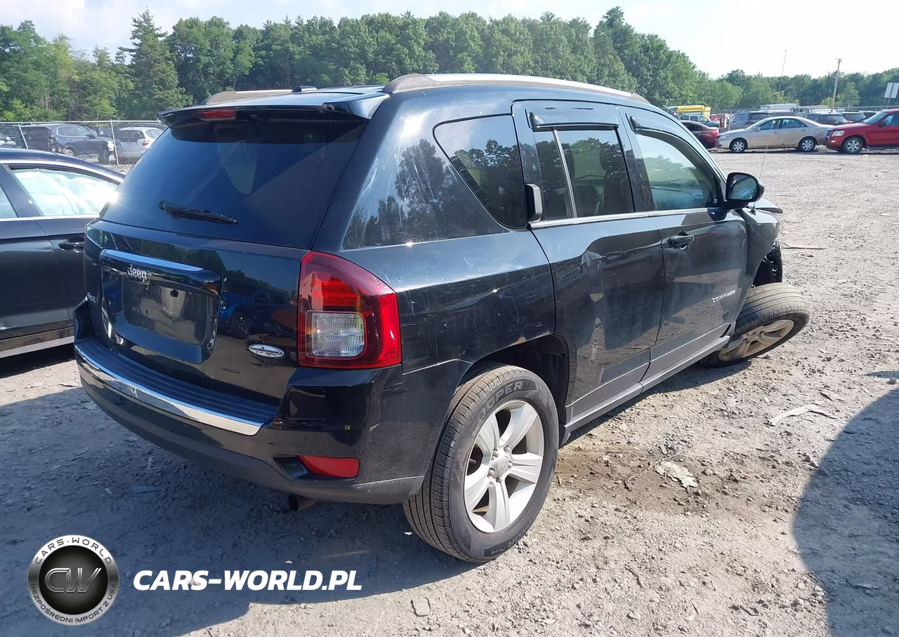 2015 Jeep Compass High Altitude Edition VIN:1C4NJDEB6FD370746 - 4