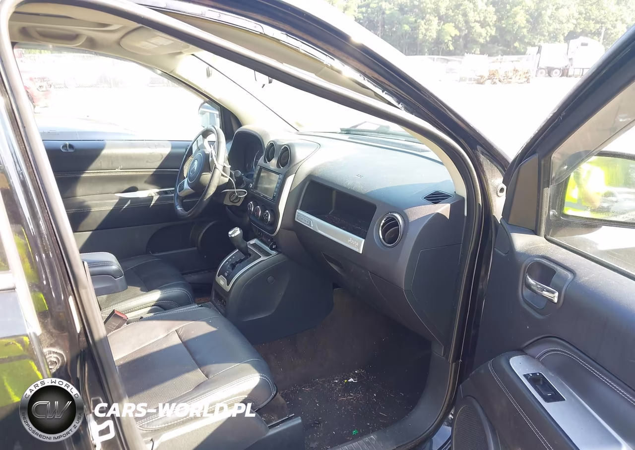 2015 Jeep Compass High Altitude Edition VIN:1C4NJDEB6FD370746 - 5
