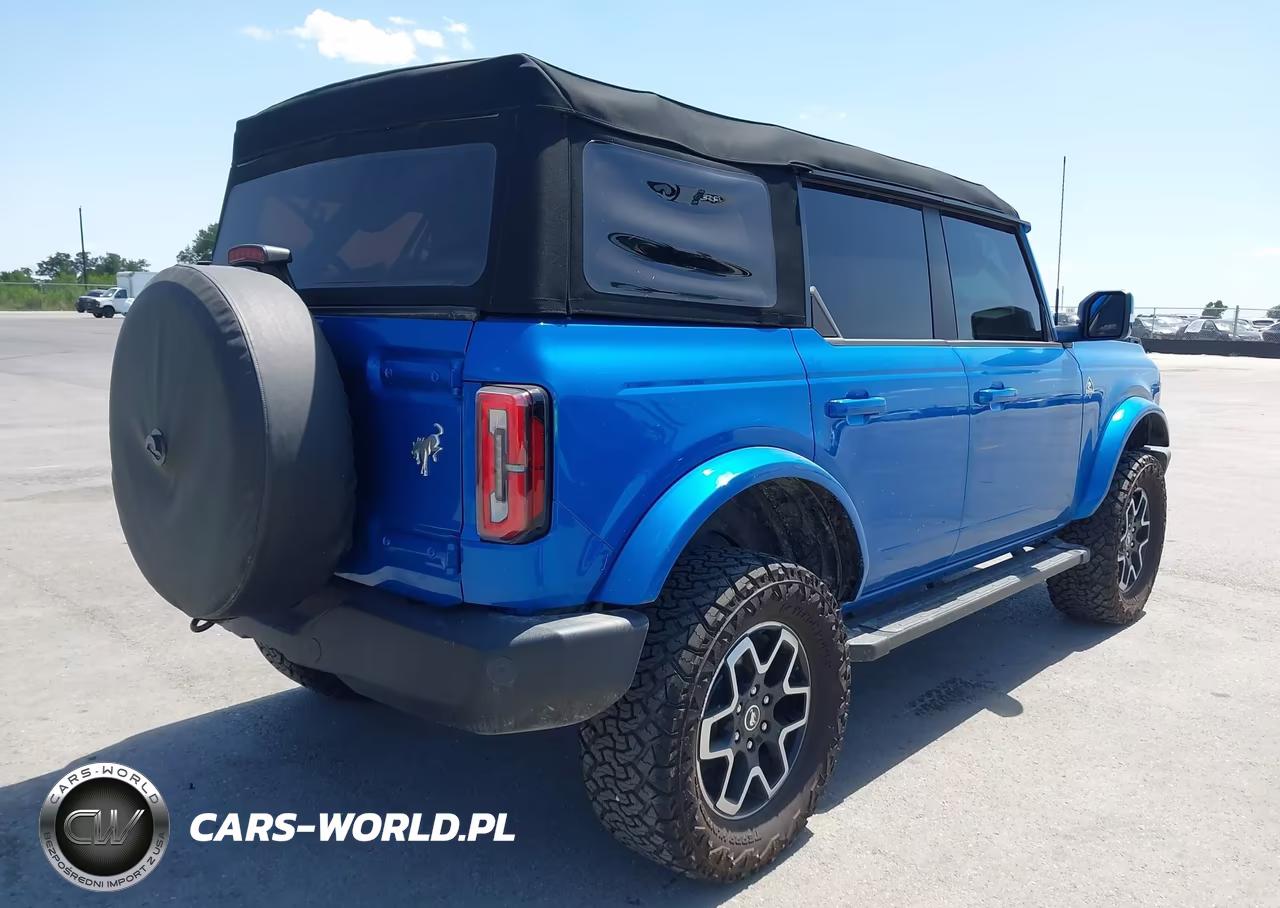 2023 Ford Bronco Outer Banks VIN:1FMDE5BH0PLB92723 - 4