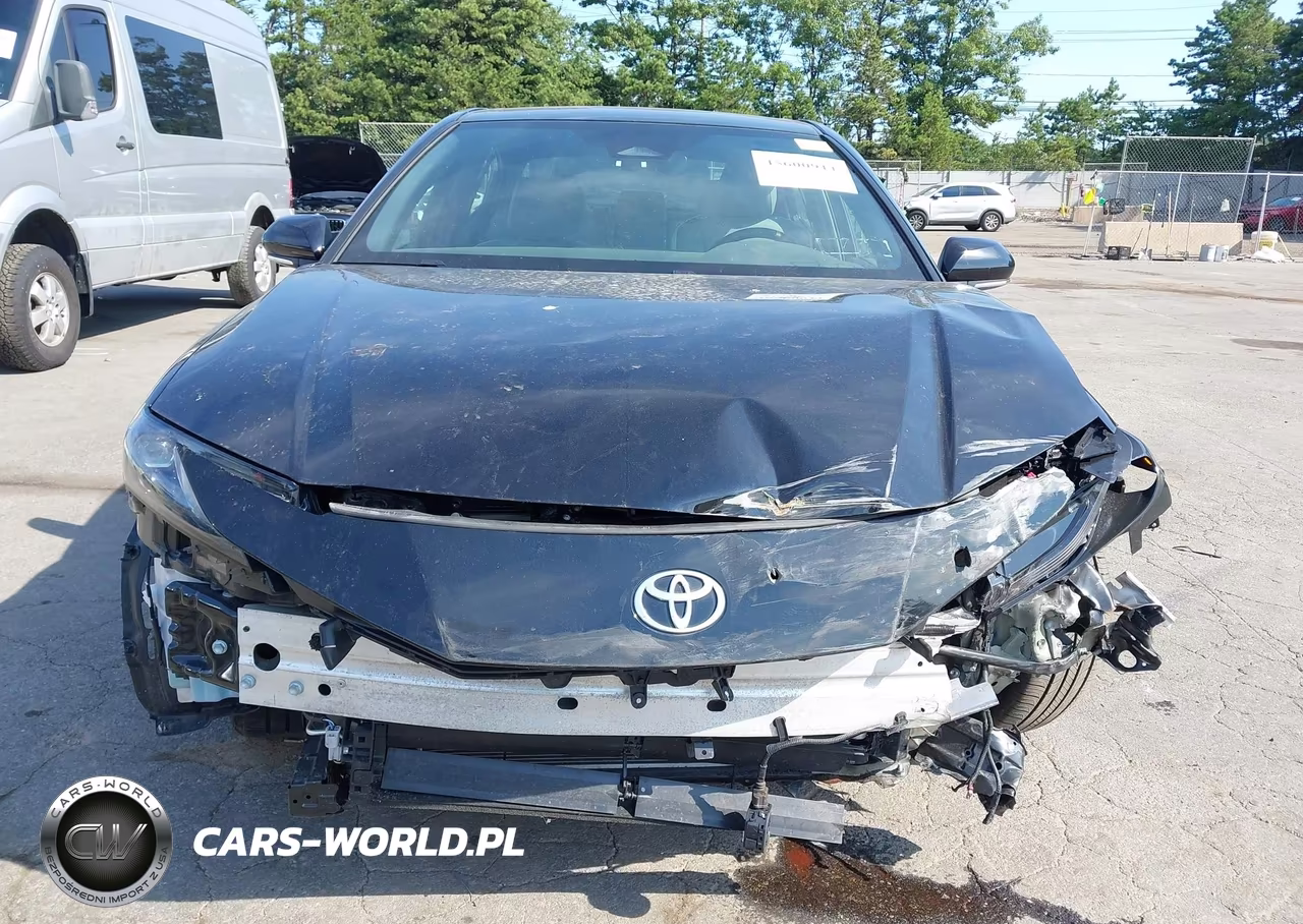 2025 Toyota Camry Se VIN:4T1DBADK7SU035610 - 13