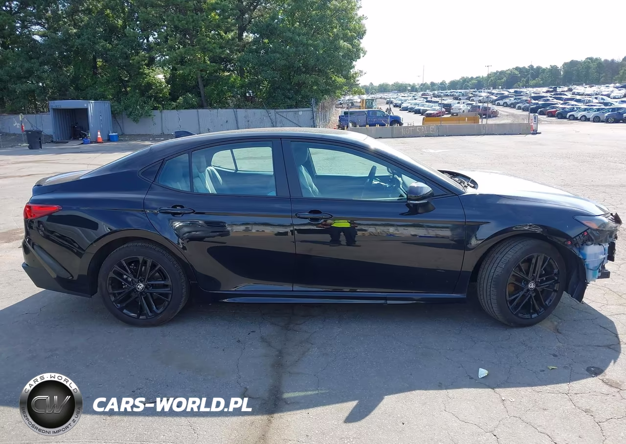 2025 Toyota Camry Se VIN:4T1DBADK7SU035610 - 14