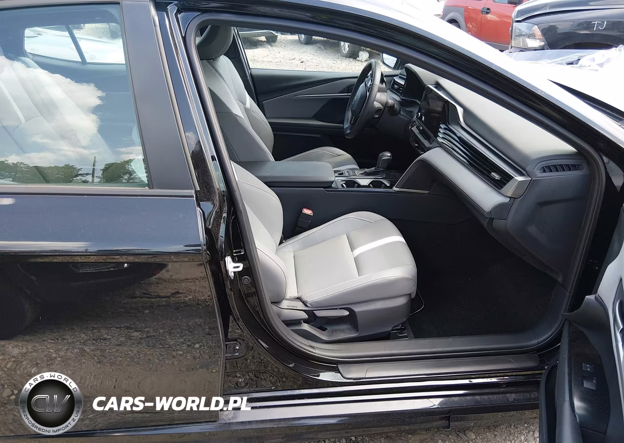 2025 Toyota Camry Se VIN:4T1DBADK7SU035610 - 5
