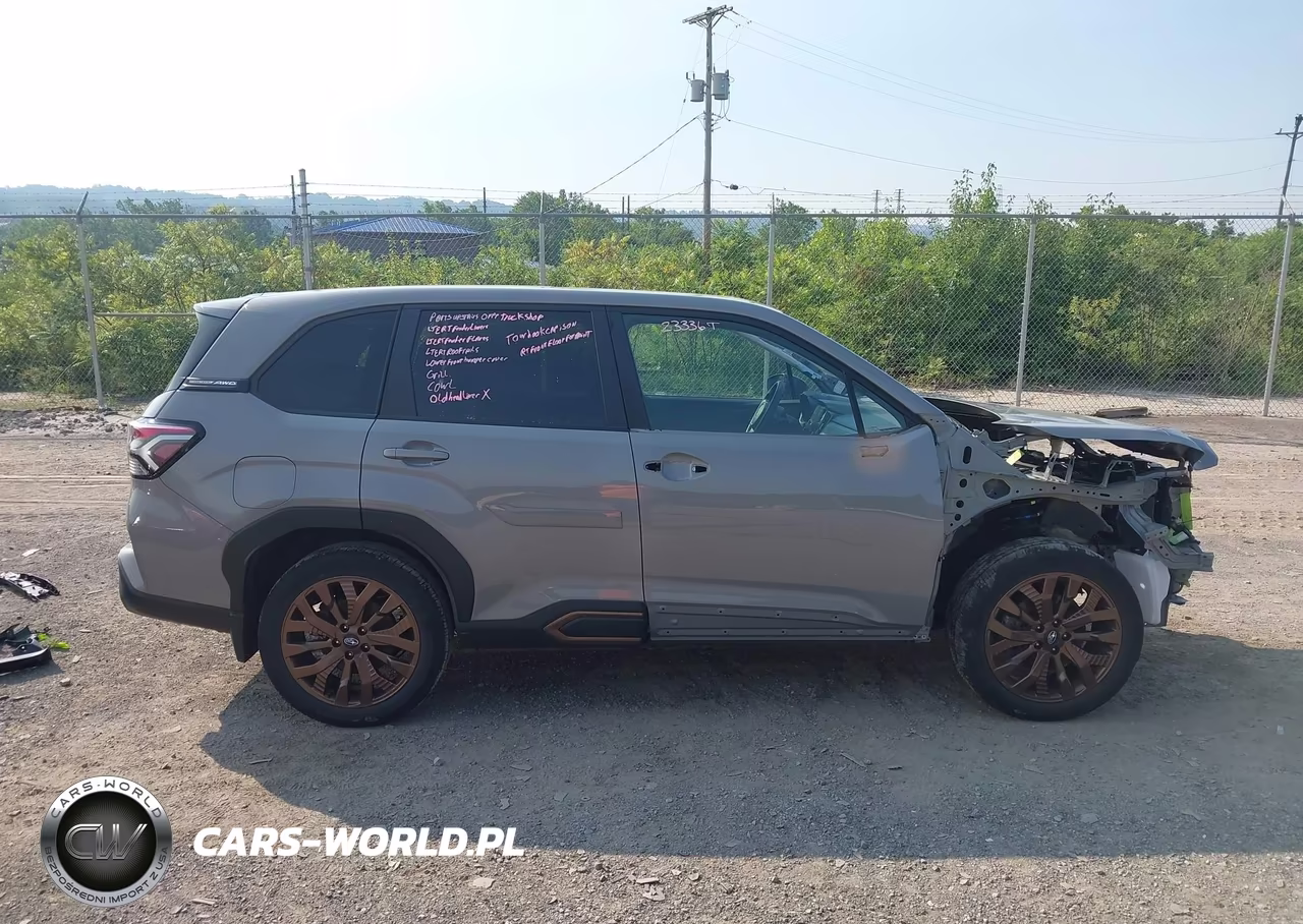 2025 Subaru Forester Sport VIN:JF2SLDHC5SH492455 - 14