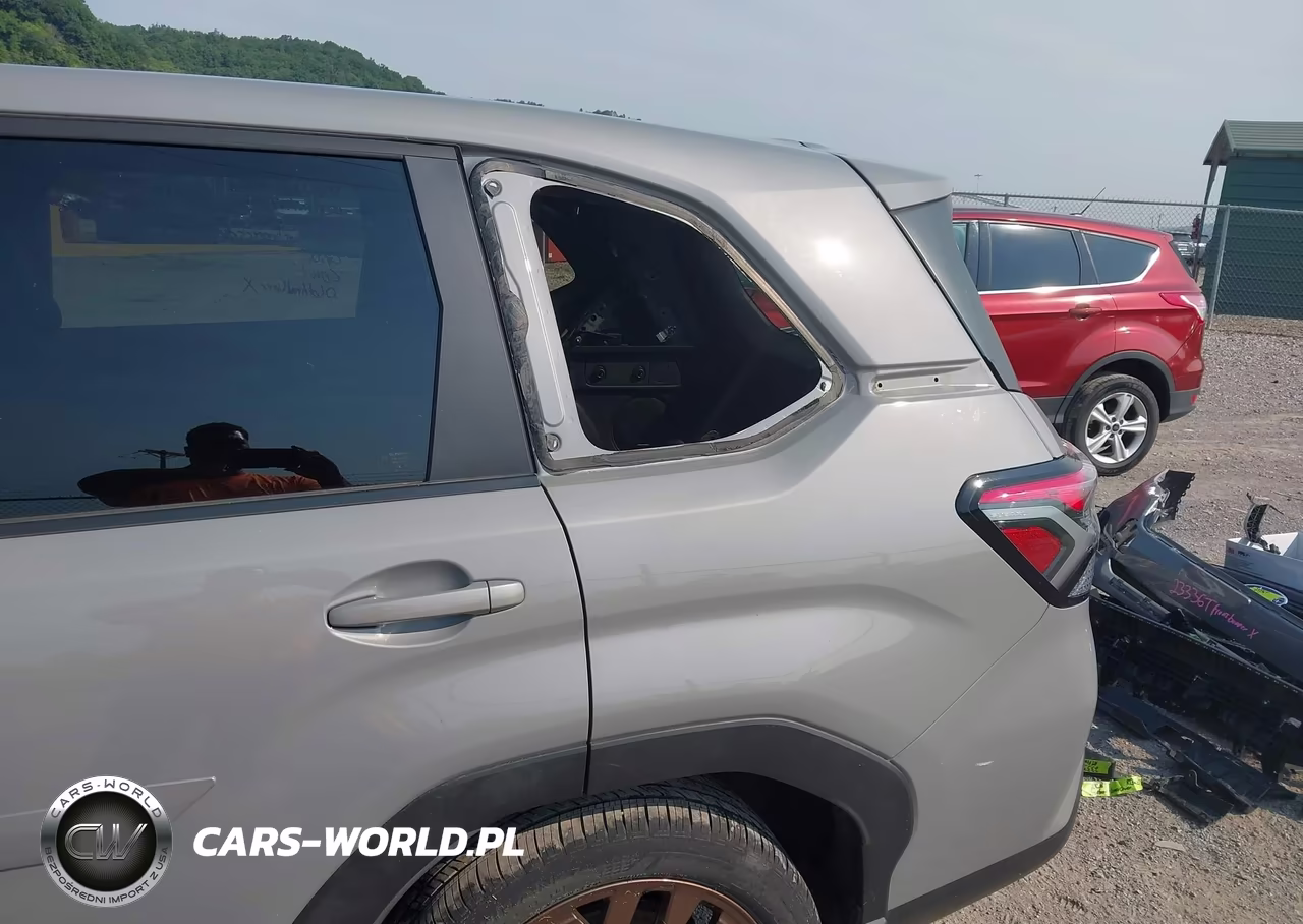 2025 Subaru Forester Sport VIN:JF2SLDHC5SH492455 - 19
