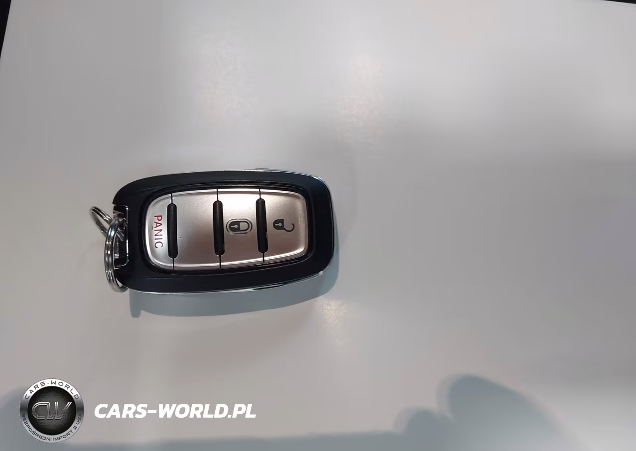 2020 Chrysler Voyager Lx VIN:2C4RC1CG7LR245417 - 11