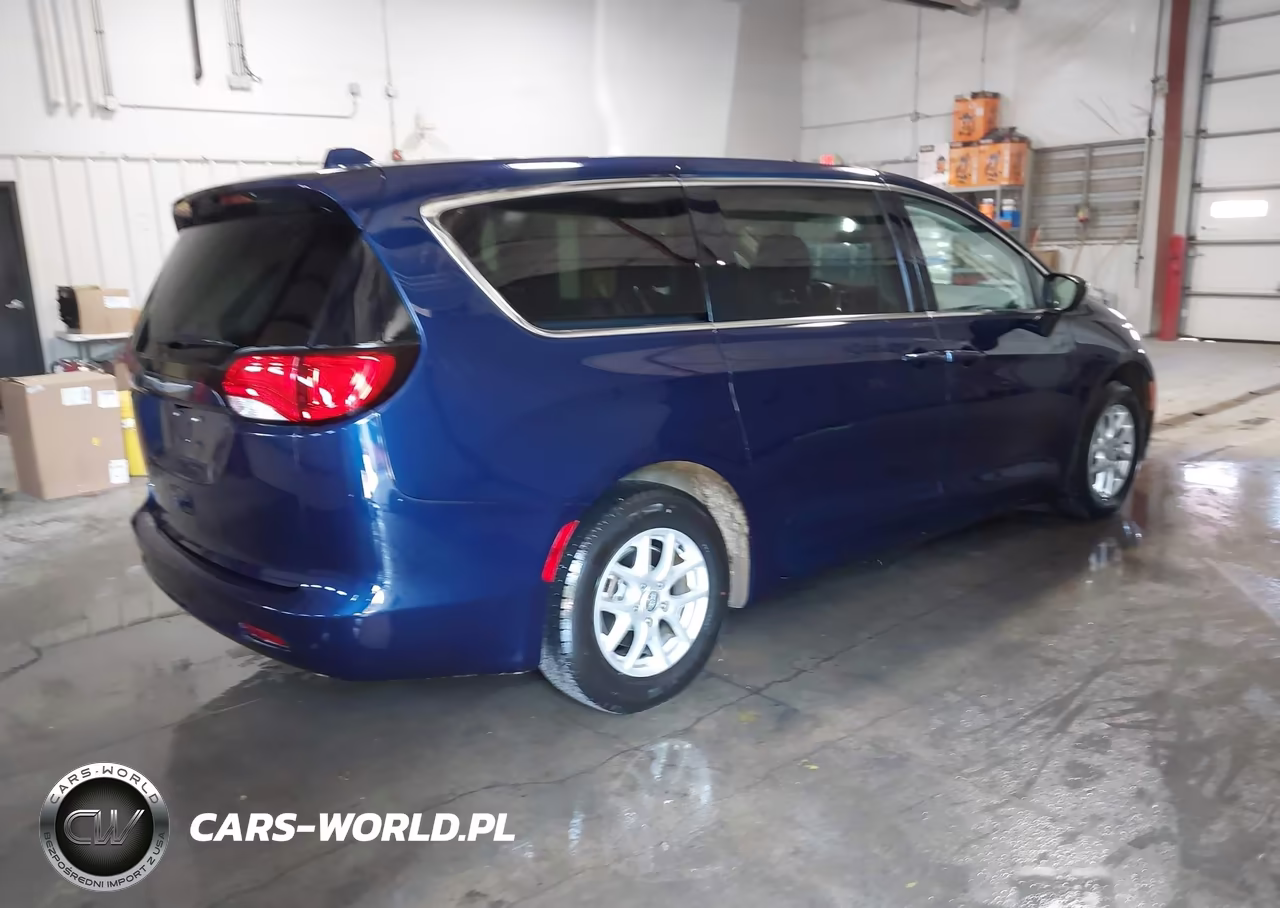 2020 Chrysler Voyager Lx VIN:2C4RC1CG7LR245417 - 4