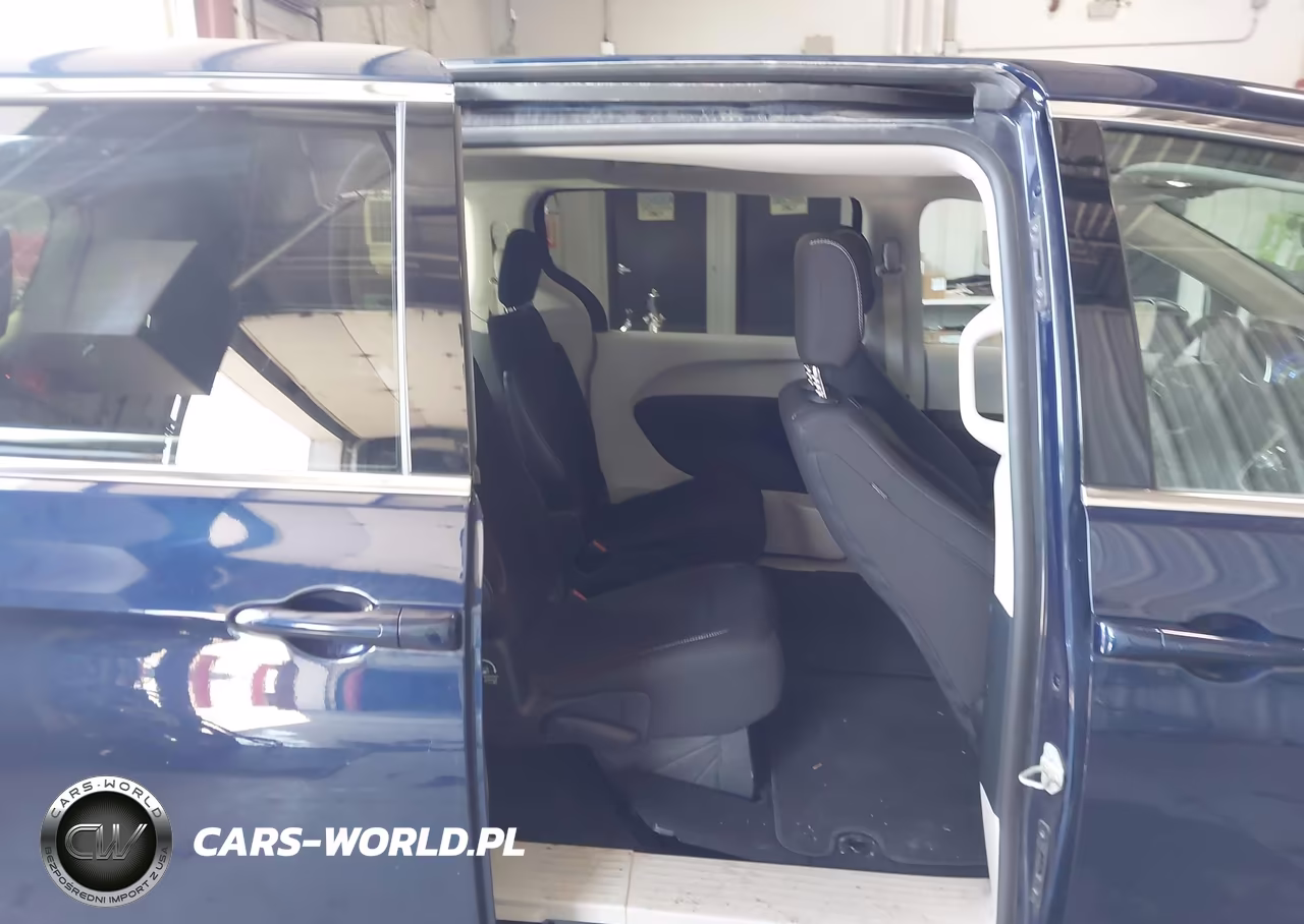 2020 Chrysler Voyager Lx VIN:2C4RC1CG7LR245417 - 8