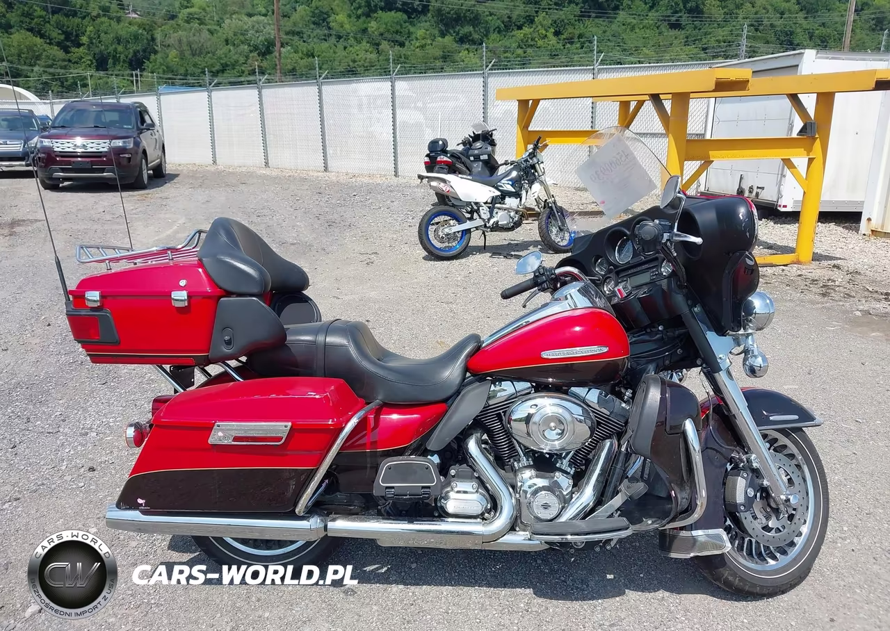 2011 Harley-Davidson Flhtk VIN:1HD1KEM12BB634818 - 12