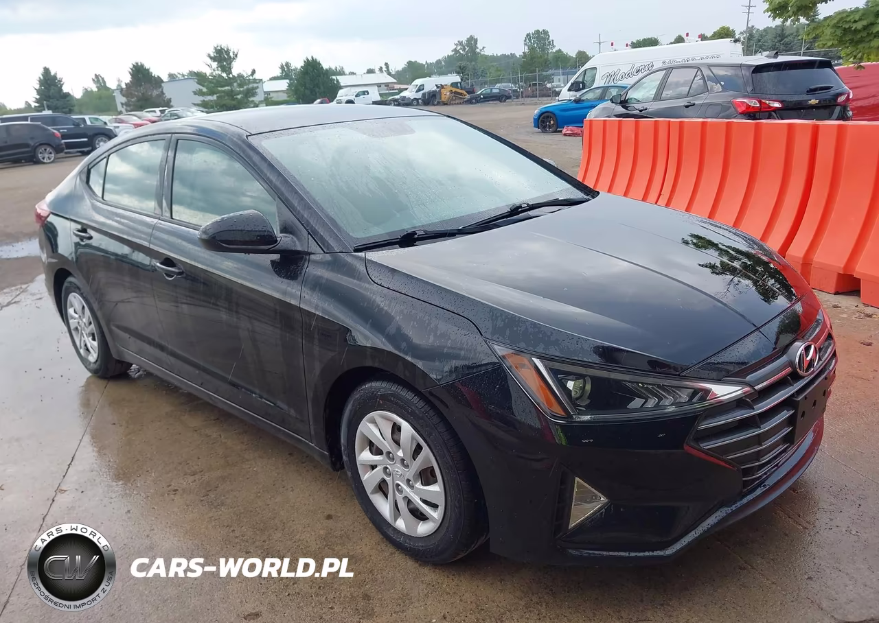 2019 Hyundai Elantra Se