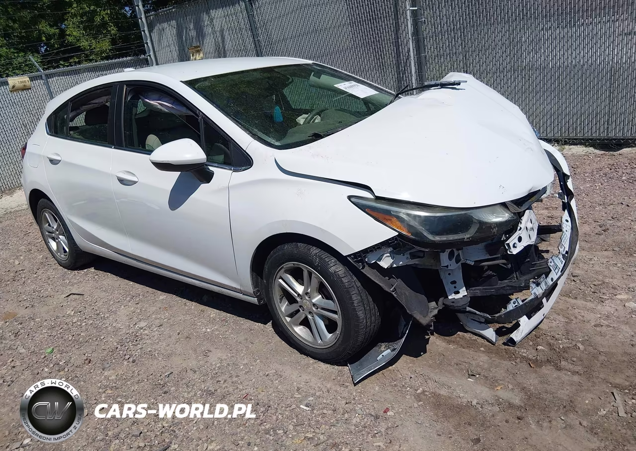 2017 Chevrolet Cruze Lt Auto – zdjęcie 1 z 16
