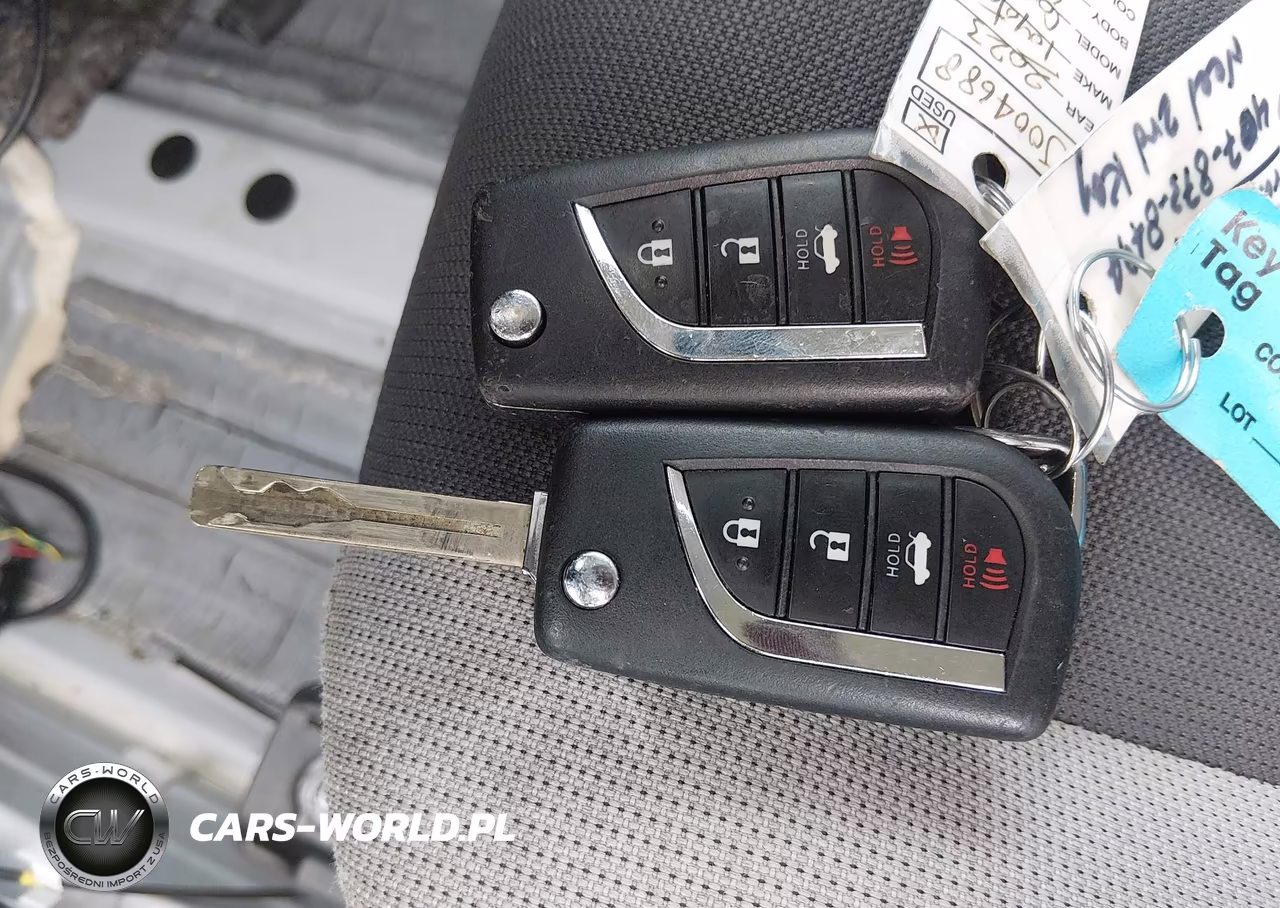 2023 Toyota Corolla Le VIN:JTDB4MEE9PJ004688 - 11