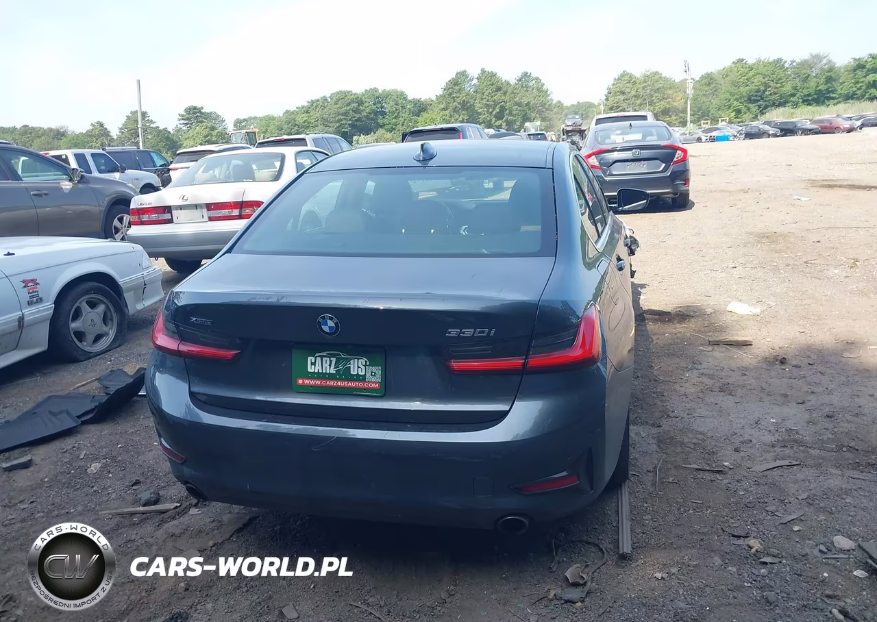 2019 BMW 330I xDrive VIN:3MW5R7J54K8B00817 - 16